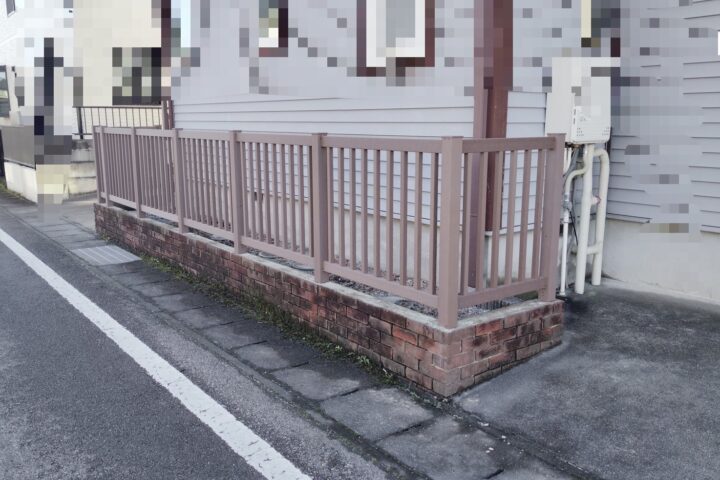 某所 フェンス工事